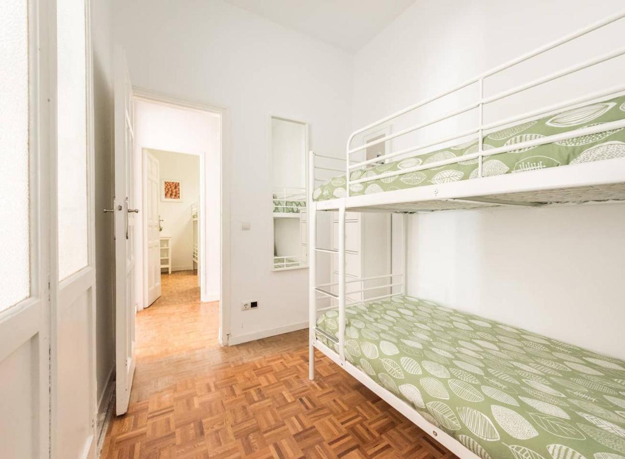 Apartamentos En Sol, Madrid Centro Buitenkant foto